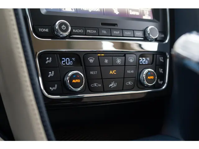 Bentley Flying Spur 4.0 V8 2016 Benzine 19