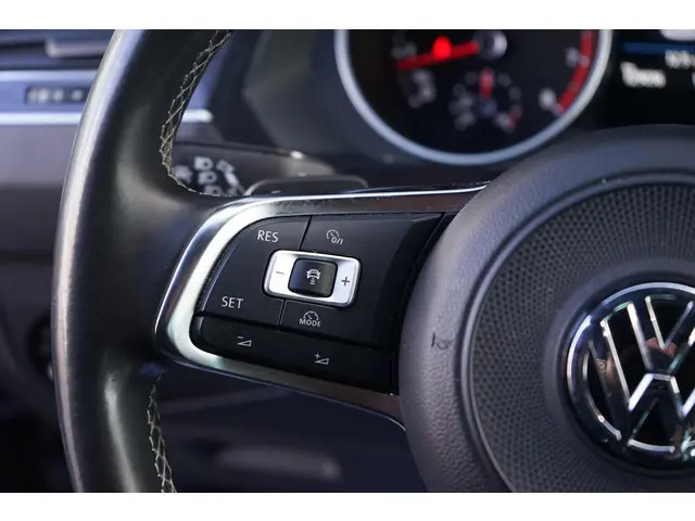 Volkswagen Tiguan 2.0 TSI 4Motion 2017 Benzine 21