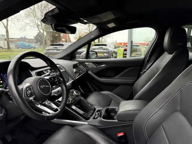 Jaguar I-PACE Aut. EV400 4WD HSE 90kWh 2018 Elektrisch 10
