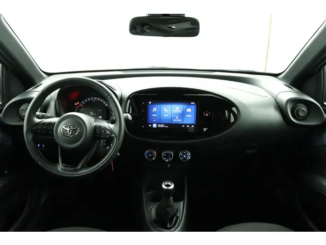 Toyota Aygo X 1.0 VVT-i MT Play 2024 Benzine 56