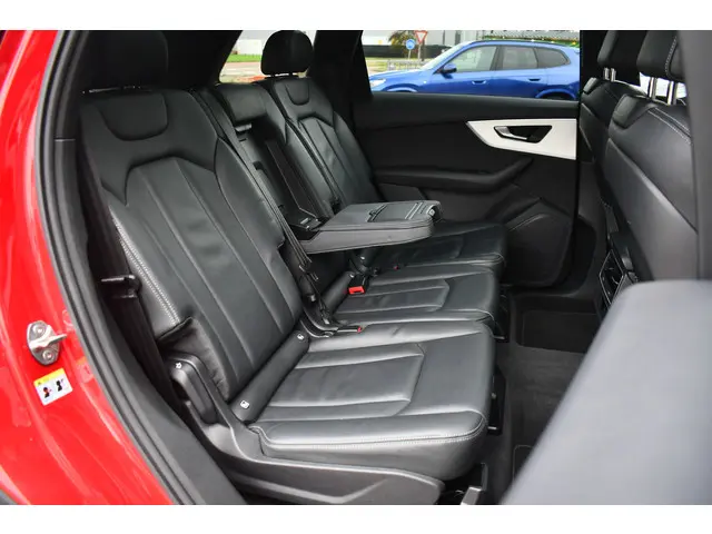 Audi Q7 55 TFSI e quattro S-Line 2021 Hybride Benzine 15