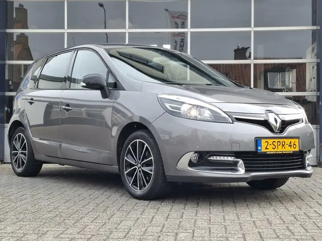 Renault Scénic TCe 115 Bose 2013 Benzine 7