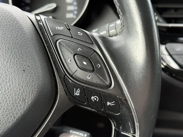 Toyota C-HR 1.8 Aut. Hybrid Style 2018 Hybride Benzine 19