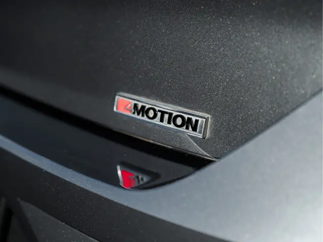 Volkswagen T-Roc 2.0 TSI 4Motion 190PK 2017 Benzine 7