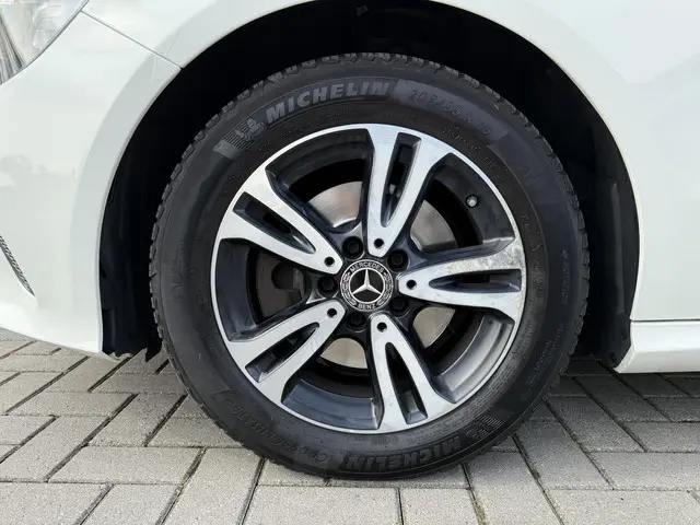 Mercedes-Benz A-Klasse 160 My First Star 2017 Benzine 36