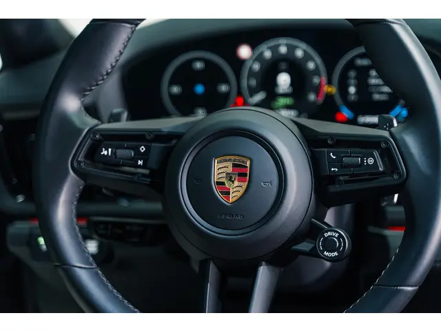 Porsche Panamera 2.9 4 E-Hybrid 2024 Hybride Benzine 16