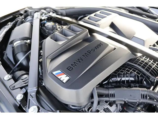 BMW M3 3-serie Touring xDrive Competition 2025 Benzine 13