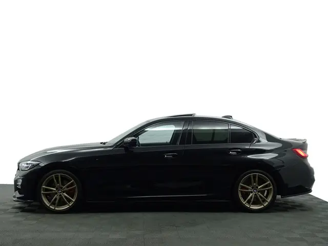 BMW 3 Serie 320e M Performance Aut- 2021 Hybride Benzine 40