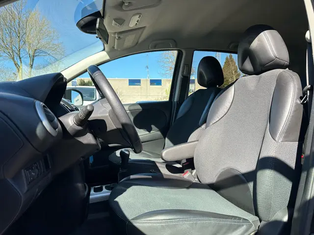 Nissan Note 1.4 Connect | Clima | Navi | NWE APK 2012 Benzine 21