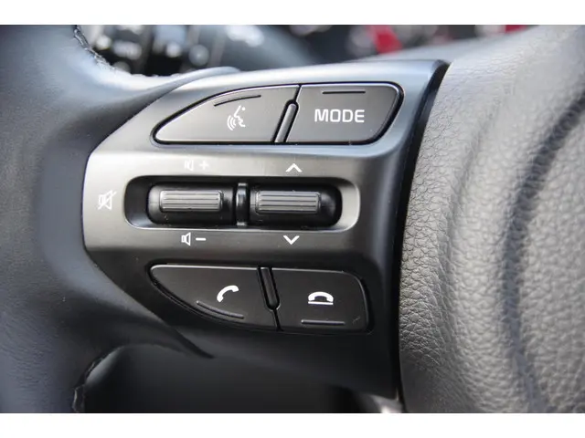 Kia Stonic 1.0 T-GDi DynamicPlusline 2023 Benzine 15
