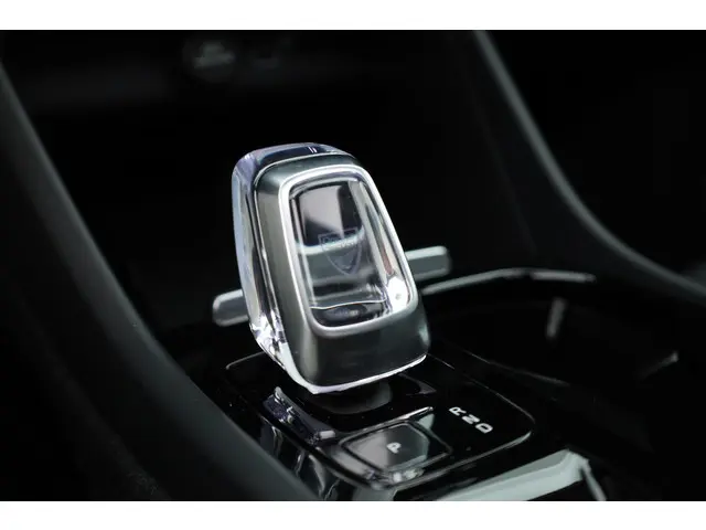 Volvo XC40 2.0 B4 Ultra Dark 2024 Hybride Benzine 5