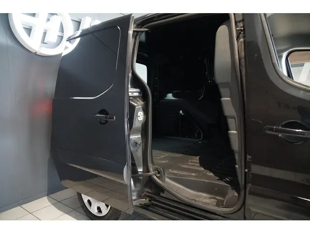 Peugeot Partner 120 1.6 e-HDI L1 Navteq 2015 Diesel 20