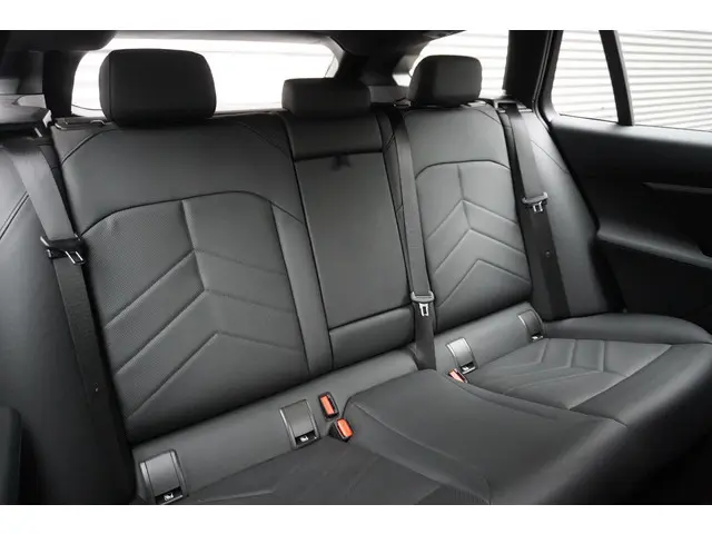 BMW i5 Touring eDrive40 2025 Elektrisch 10