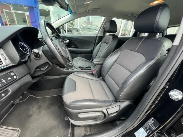 Kia Niro 1.6 GDi Hybrid DynamicLine 2018 Hybride Benzine 13