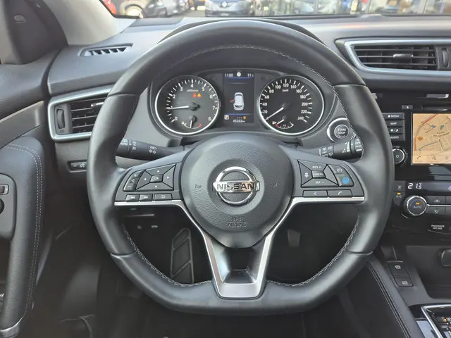 Nissan QASHQAI 1.3 DIG-T Tekna 2020 Benzine 33