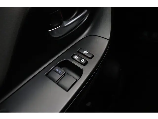 Toyota Yaris 1.0 VVT-i Comfort 2019 Benzine 18