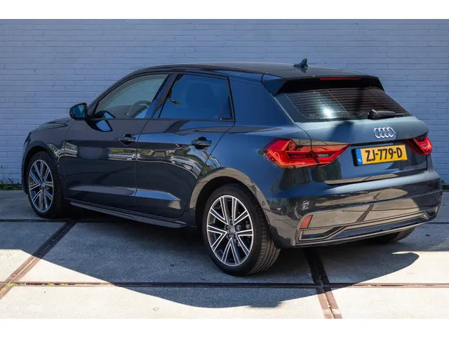 Audi A1 Sportback 30 TFSI Sport EPIC 2019 Benzine 12