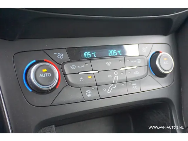 Ford Focus Wagon 1.0 Titanium 2016 Benzine 16