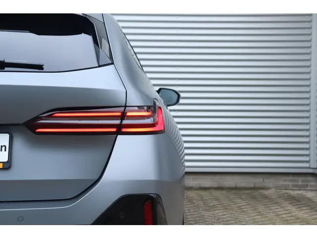 BMW i5 Touring M60 xDrive 2024 Elektrisch 43