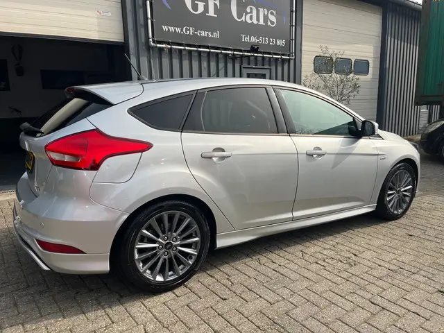 Ford Focus 1.0 ST-Line 2018 125PK /NAVI /LED 2018 Benzine 13