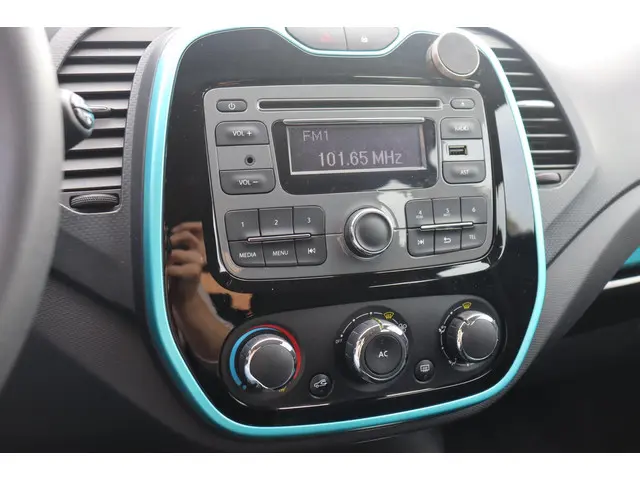 Renault Captur 0.9 TCe Dynamique 2013 Benzine 15