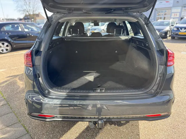 Kia Ceed Sportswagon 1.5 T-GDi DynamicLine 2021 Benzine 8