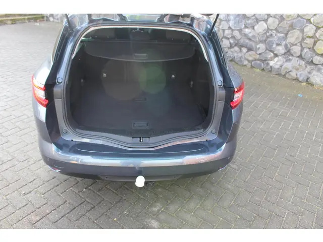 Renault Mégane Estate 1.2 TCe Limited 2018 Benzine 9