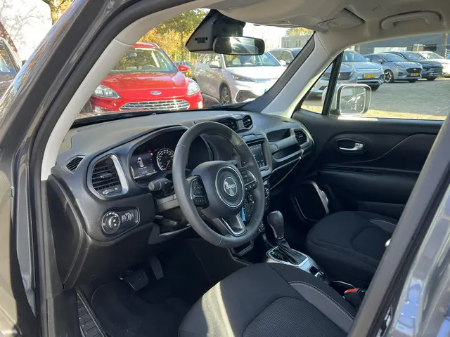 Jeep Renegade 1.5T e-Hybrid Limited 2022 Benzine 10