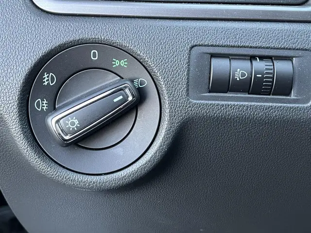 Škoda Rapid Spaceback 1.2 TSI JOY Plus 2016 Benzine 27