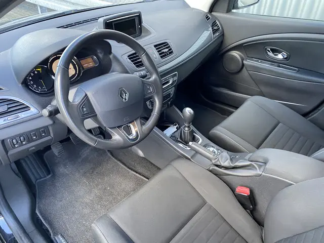 Renault Mégane Estate 1.2 TCe Limited 2015 Benzine 3