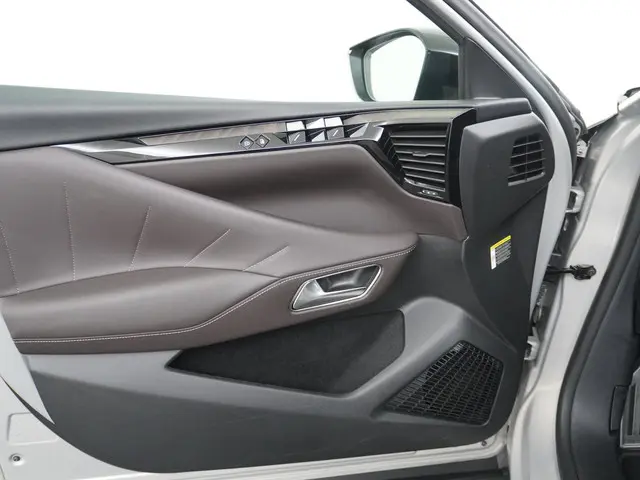 DS DS 4 1.2 PureTech Opéra 2024 Benzine 16