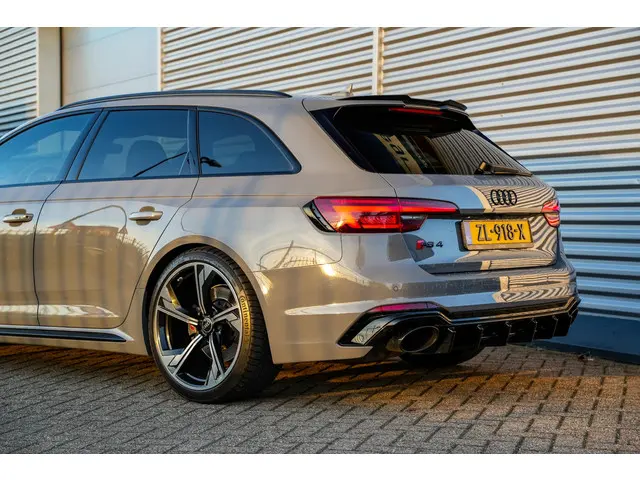 Audi RS4 A4 Avant 2.9 TFSI quattro 2018 Benzine 35