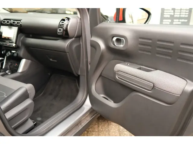 Citroën C3 Aircross PT 110 Shine 2018 Benzine 11