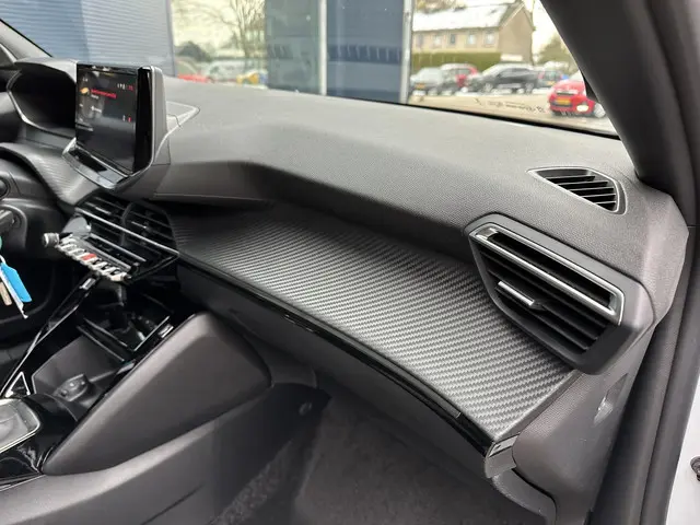 Peugeot 2008 1.2 Turbo 100 PK Allure 2025 Benzine 10