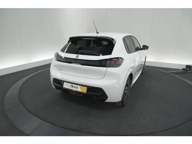 Peugeot 208 PureTech 100 Allure Pack 2023 Benzine 56