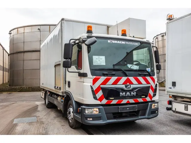 MAN TGL 10.180 BL 2018 Diesel 2
