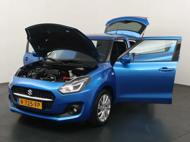 Suzuki Swift 1.2 Select Smart Hybrid 2022 Benzine 17