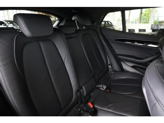 BMW X2 xDrive25e 2021 Hybride Benzine 9
