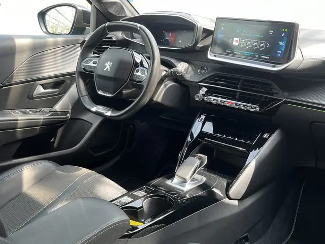 Peugeot e-208 EV GT 350 50 kWh 2021 Elektrisch 28