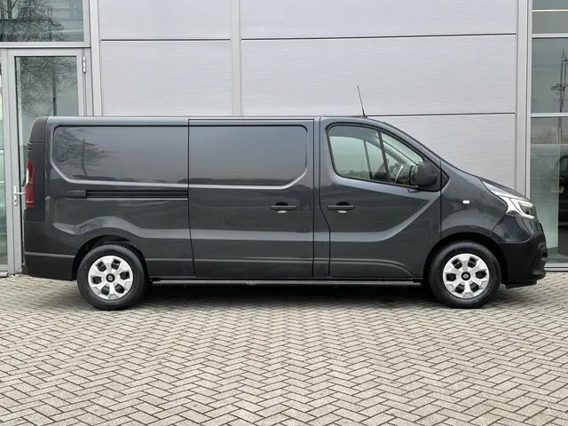 Renault Trafic 2.0 dCi 145 T29 L2H1 Comfort 2021 Diesel 5