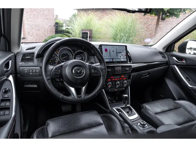 Mazda CX-5 2.0 GT-M 4WD Trekhaak | Leer | 19'' 2012 Benzine 16