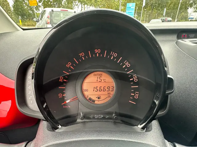 Peugeot 108 1.0 e-VTi Envy 2015 Benzine 20