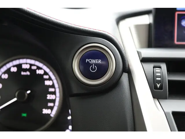 Lexus NX 300h AWD F Sport Line 2014 Hybride Benzine 46