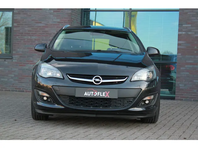 Opel Astra 2