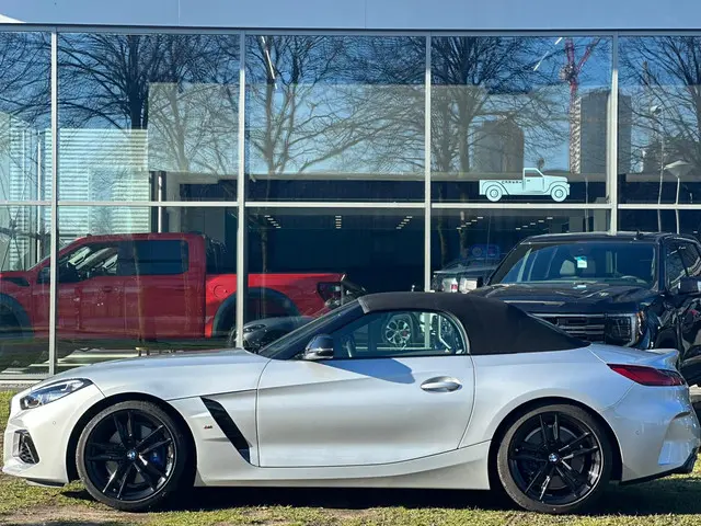 BMW Z4 Roadster M40i High Executive 2022 Benzine 3