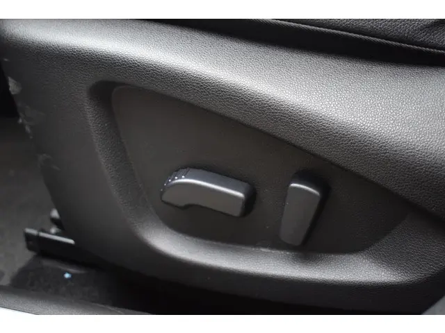 Renault Kadjar TCe 140 EDC Intens 2018 Benzine 12