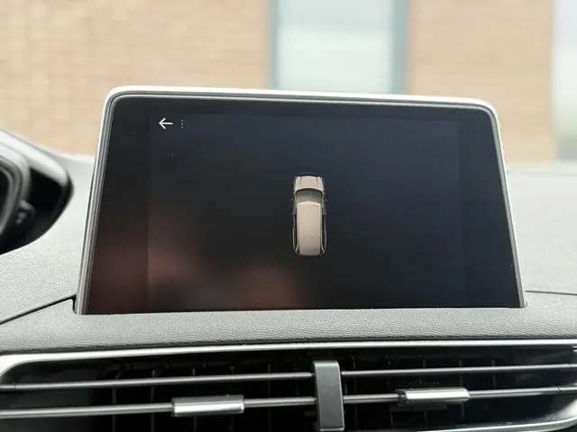 Peugeot 5008 1.2 PureTech Allure 2018 Benzine 27