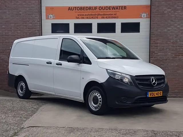 Mercedes-Benz Vito 111 CDI Lang 2019 Diesel 2