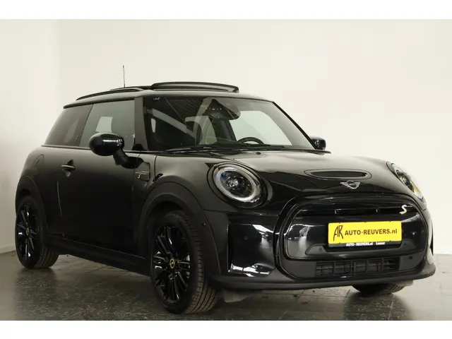MINI Electric Cooper MINI Yours 33 kWh 2023 Elektrisch 5