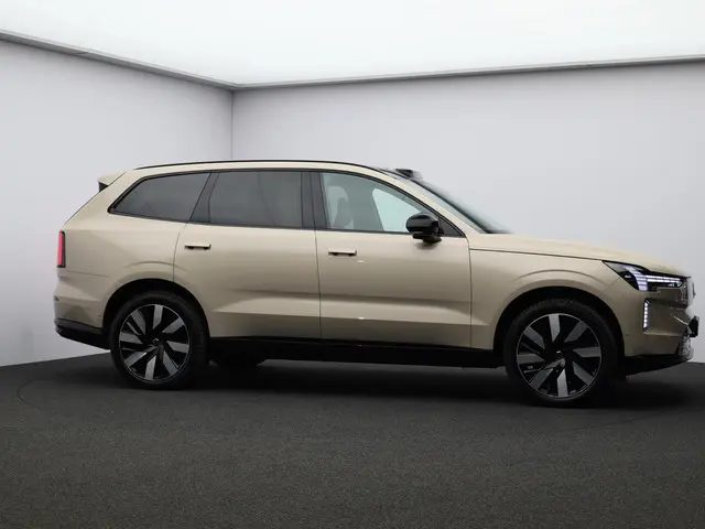 Volvo EX90 Twin Motor Ultra 7p. 111 kWh 2025 Elektrisch 26